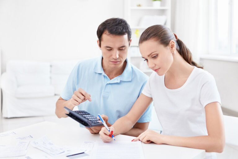 Woman rolling over her 401(K).